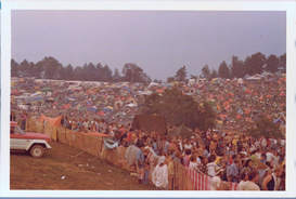 Stompin' 76 festival crowds